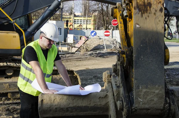 Architekt auf Baustelle. — Stockfoto