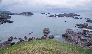 RIS kumsalda, sakin ol. Noja, cantabria (İspanya).