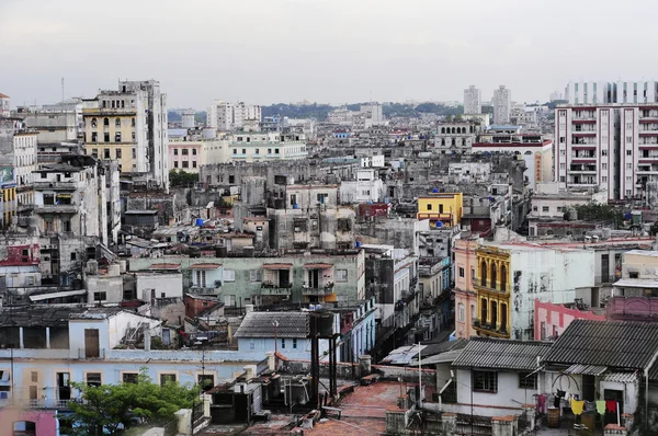 Panoramiczny widok z Hawany, cubamercial centrum Kuby. — Zdjęcie stockowe