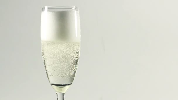 Champagne alla fragola — Video Stock