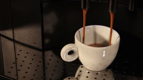 Pouring coffee — Stock Video