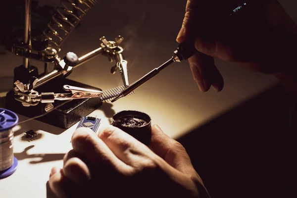 Man Holding Modern Soldering Iron His Hand Soldering Smoke — Stockfoto