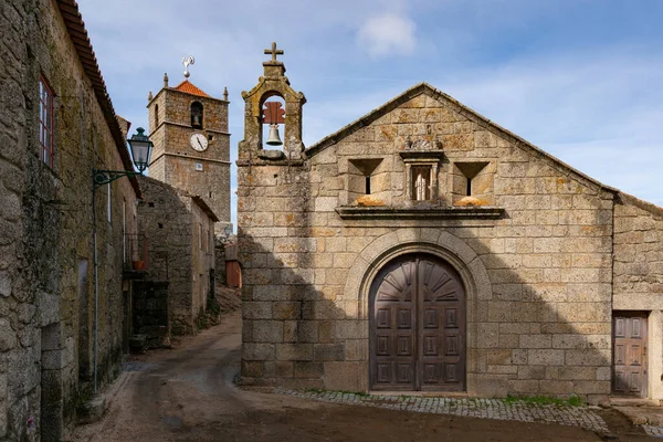 Monsanto Historic Village Stone Church Houses Portugal — Fotografia de Stock