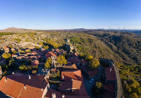 Panorama Aéreo Drone Del Pueblo Histórico Sortelha Con Castillo Con Imagen De Stock