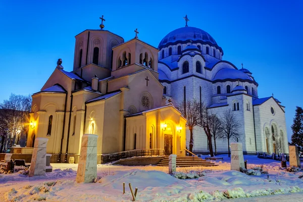 Katedralen Sankt sava på kvällen, Belgrad, Serbien — Stockfoto