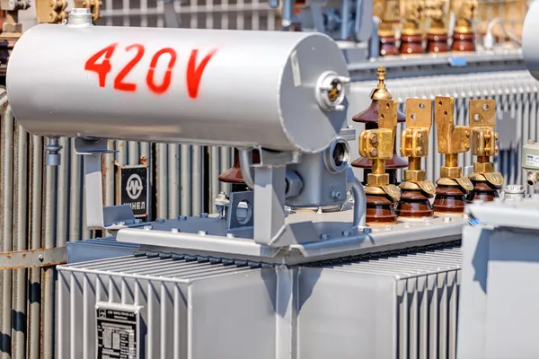 New high voltage transformer — Stock Photo, Image