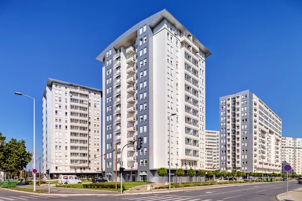 Nouveau complexe de bâtiments résidentiels — Photo