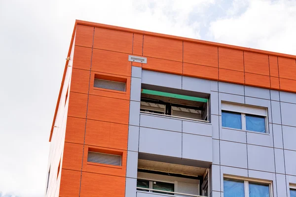 Aluminum facade and alubond panels — Stock Photo, Image