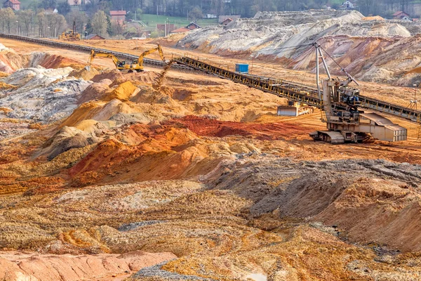 Poço de mineração aberta — Fotografia de Stock