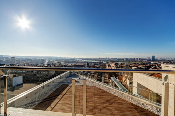 Moderna terraza del edificio — Foto de Stock