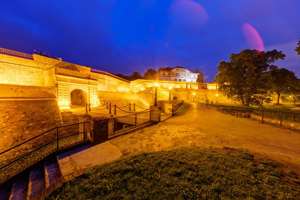 Fortaleza de Belgrado e parque de Kalemegdan — Fotografia de Stock