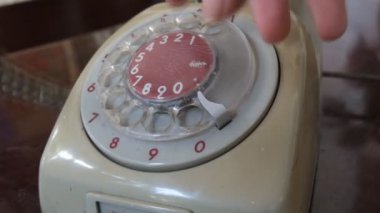 eski telefon