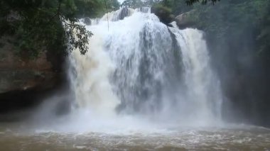Tayland güzel şelale
