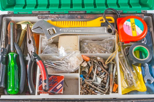 Ensemble d'outils dans la boîte — Photo