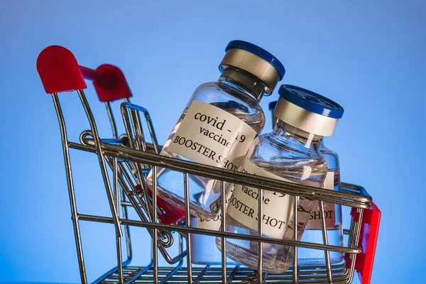 Covid Booster Vaccine Vials Shopping Cart Medicine Health Care Concept — Foto de Stock