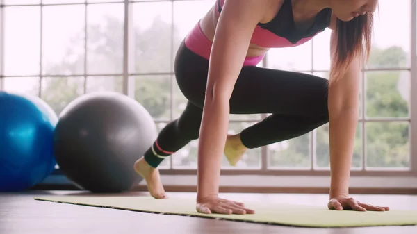 Young Asian Woman Exercise Every Morning Stay Healthy — Stock Fotó