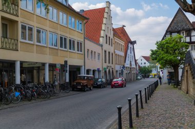 Osnabruck, Almanya, 5 Temmuz 2021. Osnabruck Caddesi, Aşağı Saksonya eyaletinin en büyük üçüncü şehri..