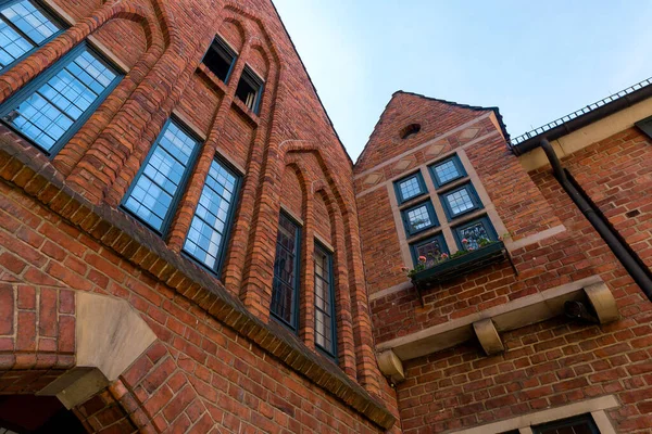 Architecture of historical center the medieval Hanseatic city of Bremen, Germany, July 15, 2021 — Fotografia de Stock