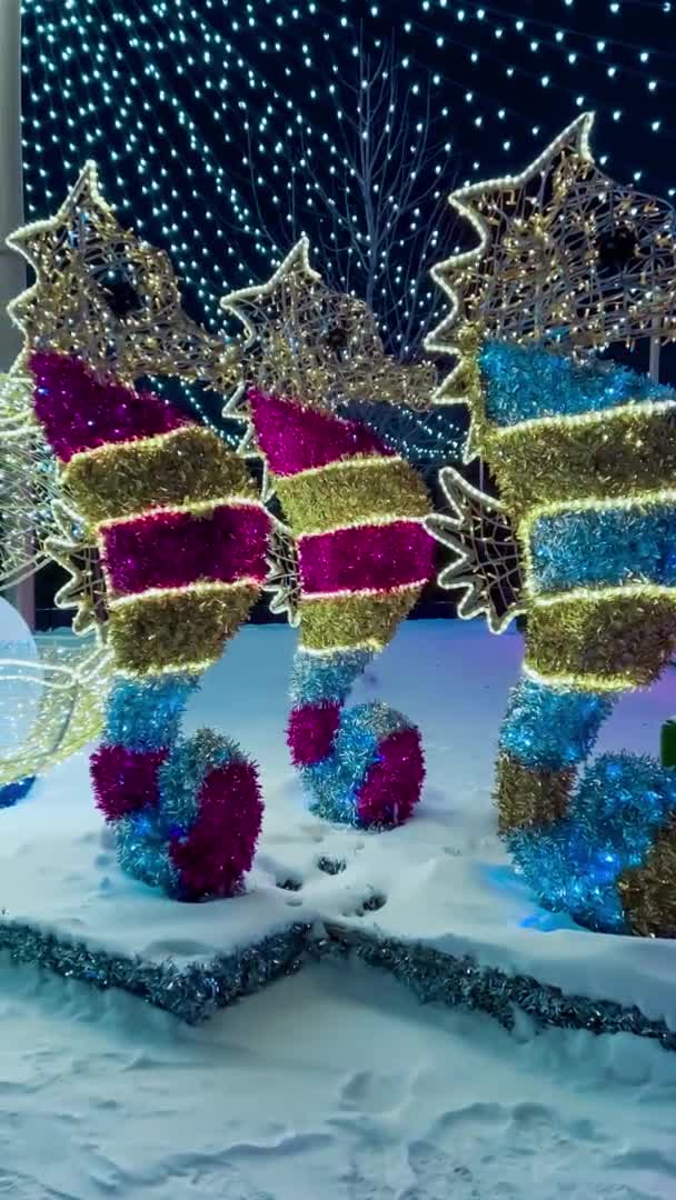 Rue Décorée Pour Nouvel Noël Neige Hivernale Moscou Russie Décembre — Video