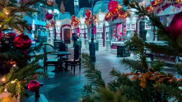 Straat Versierd Met Nieuwjaar Kerstmis Nachtsneeuw Moskou Rusland December 2021 — Stockvideo
