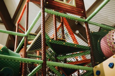 çocuklar için halk oyun alanı