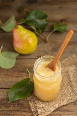 ev yapımı Armut Reçeli