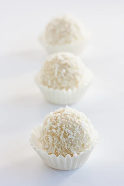 Trufas de coco branco — Fotografia de Stock