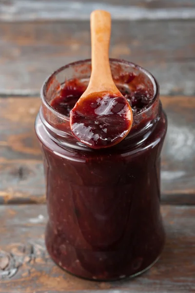 Marmellata di prugne fatta in casa — Foto Stock