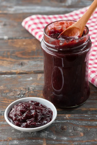 Marmellata di prugne fatta in casa — Foto Stock