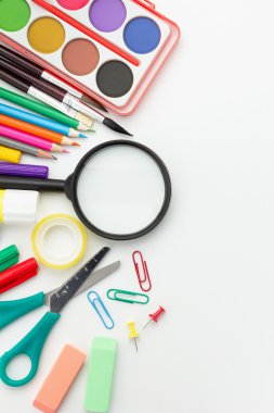 ilkokul ekipmanları