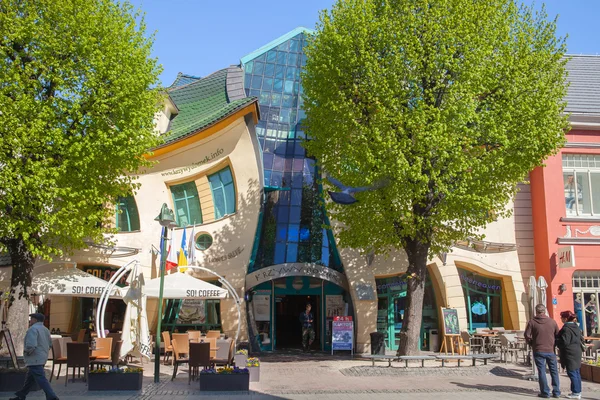 The Crooked house on Monte Cassino street — Stock Photo, Image