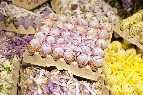 Huevos de pascua pintados —  Fotos de Stock