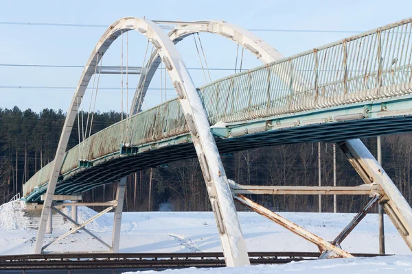 Old footbridge over the  highway — Stock Photo, Image