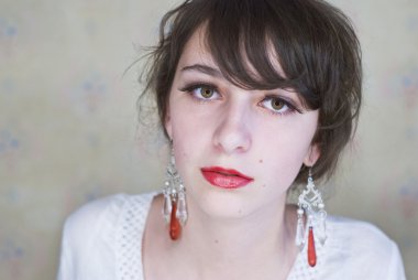 Kırmızı dudaklar ile ana Retro portreleri
