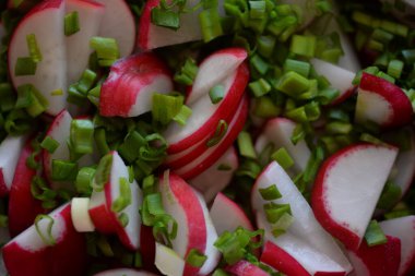 Soğan ve turp salatası.