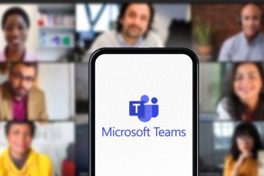 Microsoft Ekipleri, New York, ABD 'de sürekli sohbet ve video toplantılarını birleştiren birleşik bir iletişim ve işbirliği platformudur. Cumartesi 11 Temmuz 2022