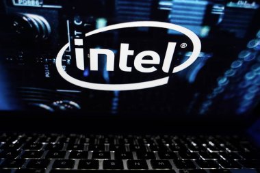 Computer with the logo of Intel Corporation which is the largest manufacturer of integrated circuits in the world.THURSDAY, NOVEMBER 21, 2022. UNITED STATES, CALIFORNIA.   