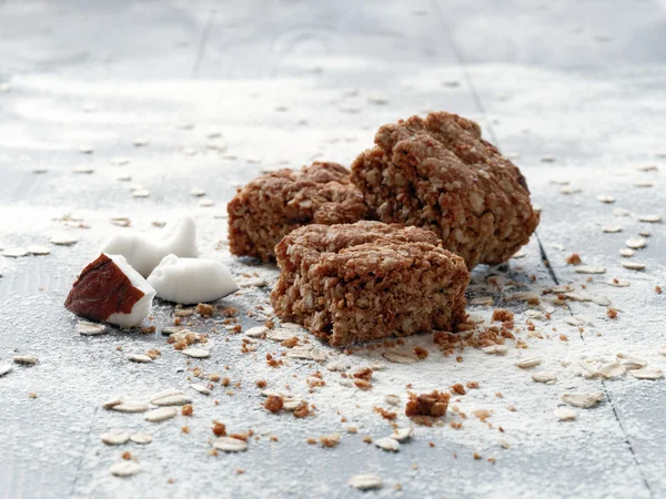 Biscotti freschi fatti in casa con farina d'avena e cocco Foto Stock