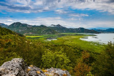 Karadağ 'ın Güzel Skadar Gölü, Balkanlar' ın en büyük gölü.