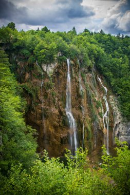 Hırvatistan ve Avrupa 'daki Plitvice Ulusal Parkı.