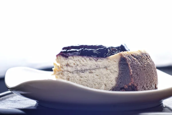 Tabakta yabanmersinli cheesecake