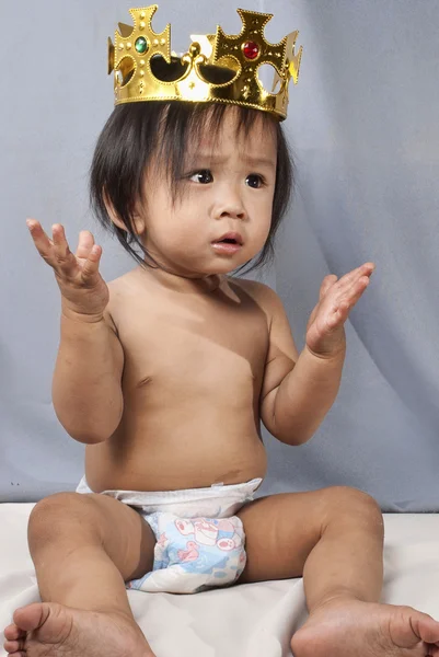 Veliaht prensle bebek