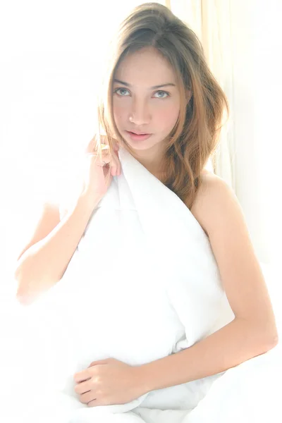 ya yatmak güzel kadın