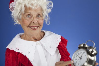 Mrs claus ve çalar saat kapat