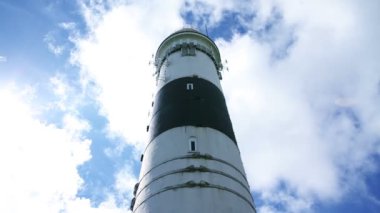Mavi gökyüzü feneri