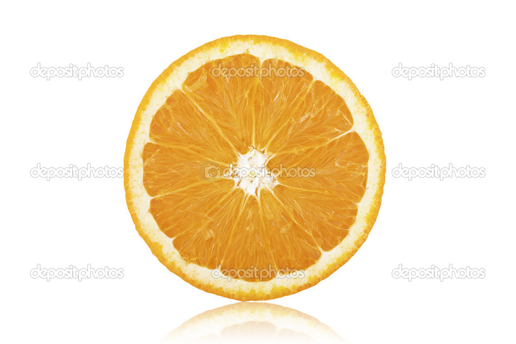 Rodaja de Naranja aislada sobre fondo blanco