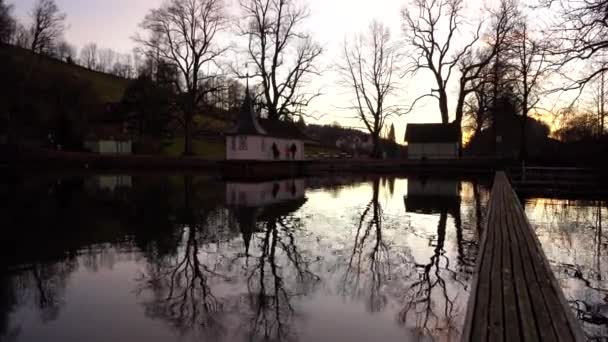 Drei Weihern, Sankt Gallen, Швейцарія - 1 січня 2022: Ponds in St.Gallen — стокове відео
