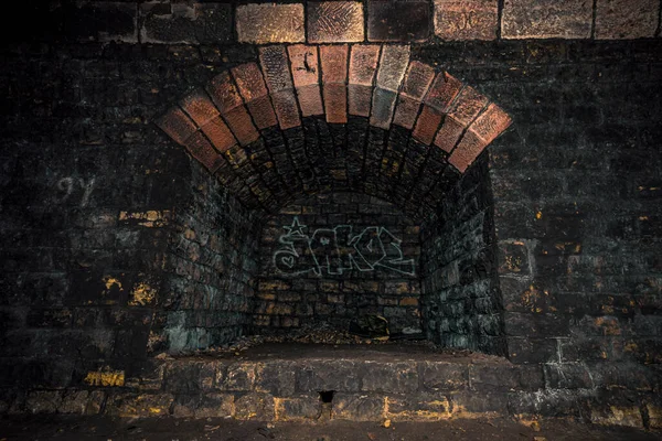 Túnel Ferroviário Abandonado Velho Assustador Decaído Por Décadas Lugar Perdido — Fotografia de Stock