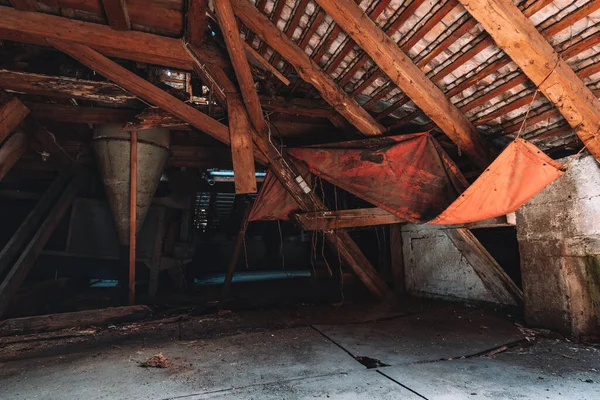 Ürkütücü Terk Edilmiş Bira Fabrikası Bir Kale Kayıp Bir Yer — Stok fotoğraf