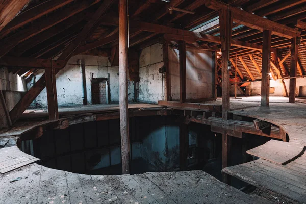 Cervejaria Abandonada Assustadora Castelo Lugar Perdido Uma Fábrica Cerveja Abandonada — Fotografia de Stock